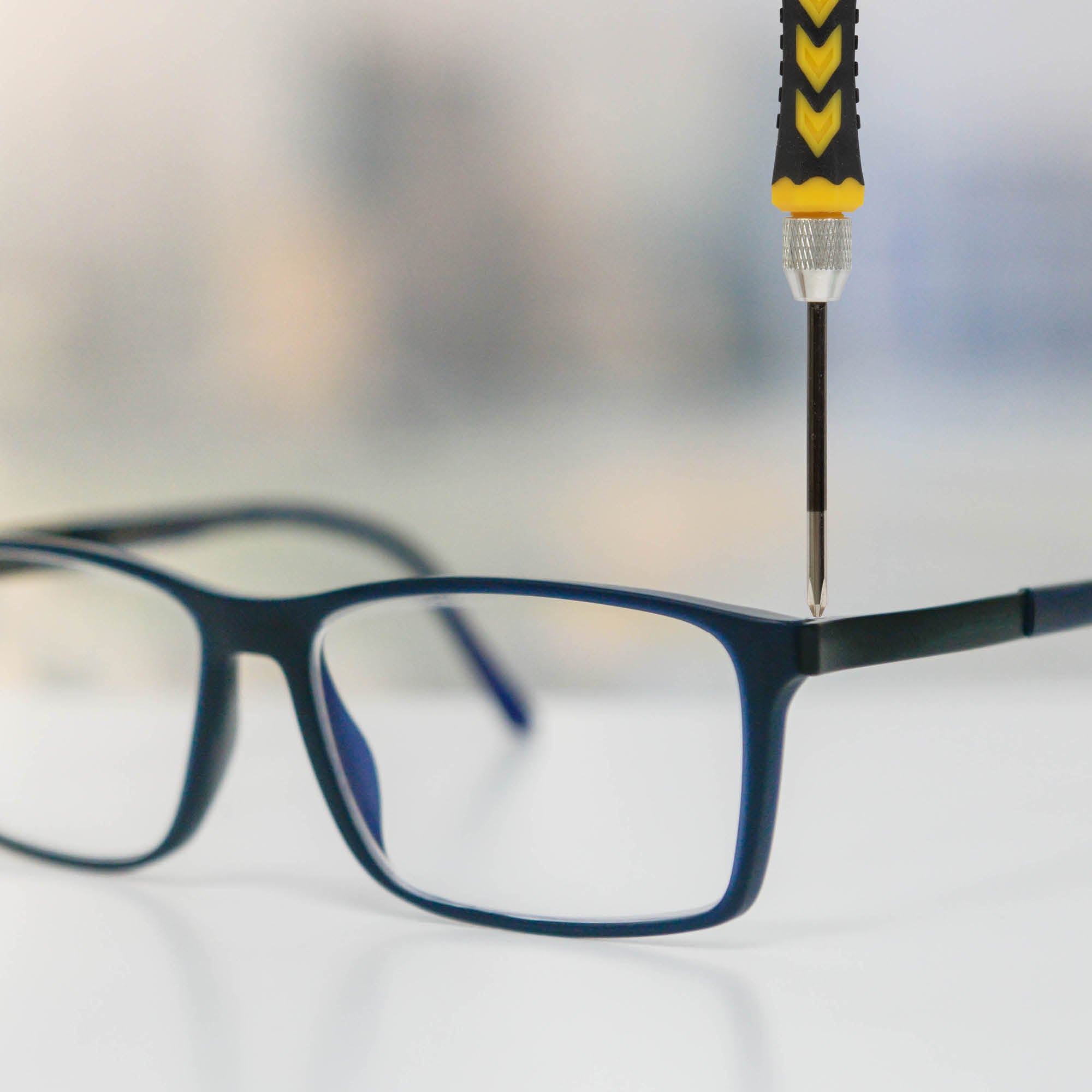 BLOSTM GLASSES REPAIR KIT
